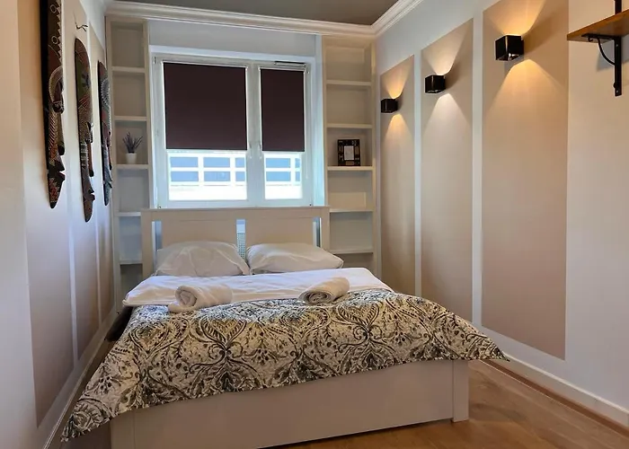 Apartament W Centrum Warszawy Z Darmowym Parkingiem